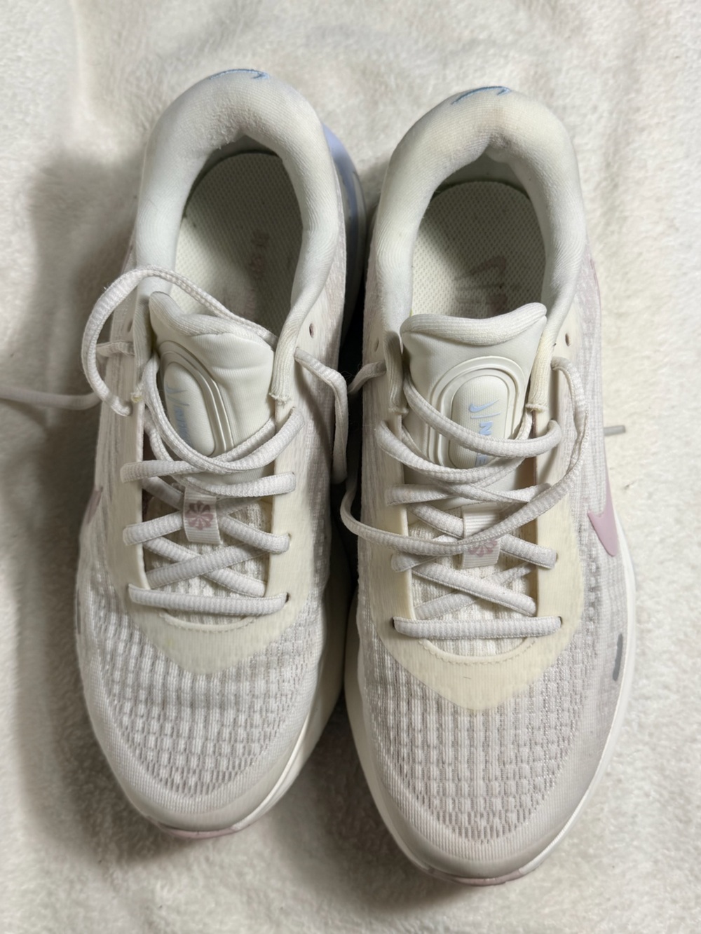 Nike Journey Run Sail Hydrogen Blue Particle Rose Sneakers - Size 8W - Picture 5 of 9